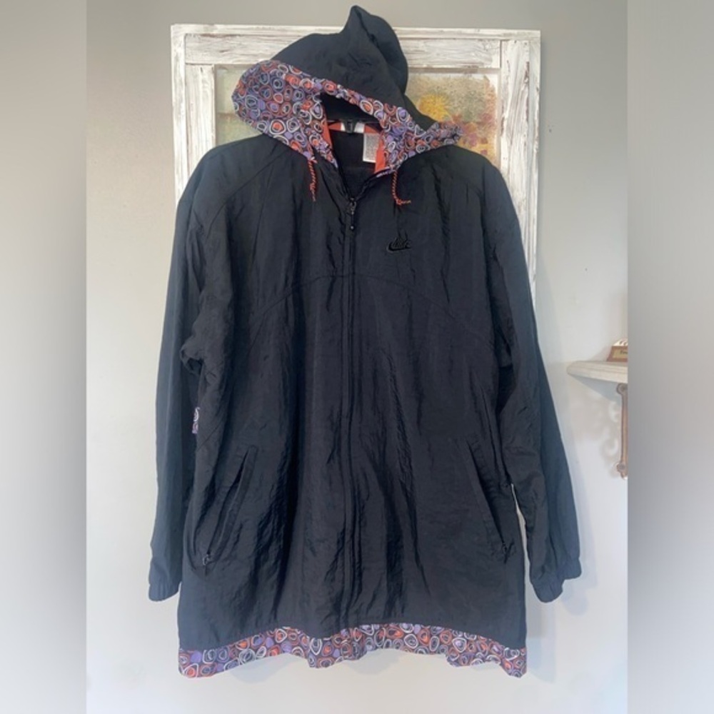 Nike Jacket Women’s Black Anorak Hooded 90s Vented White Tag Cute!!! Size Small